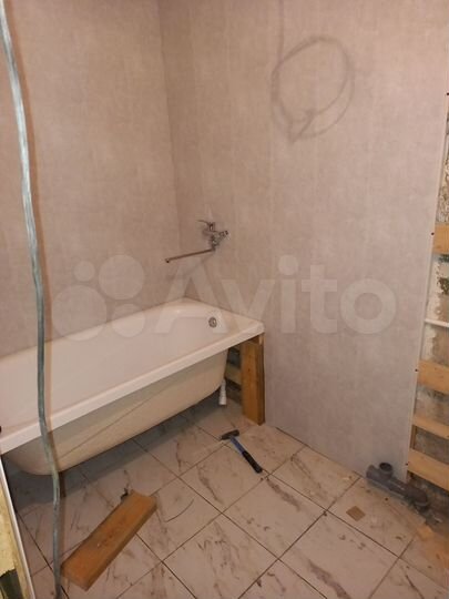 3-к. квартира, 77 м², 1/3 эт.