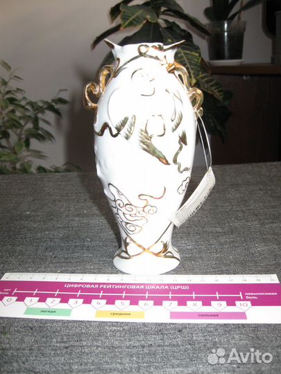 Керамические вазы и панно