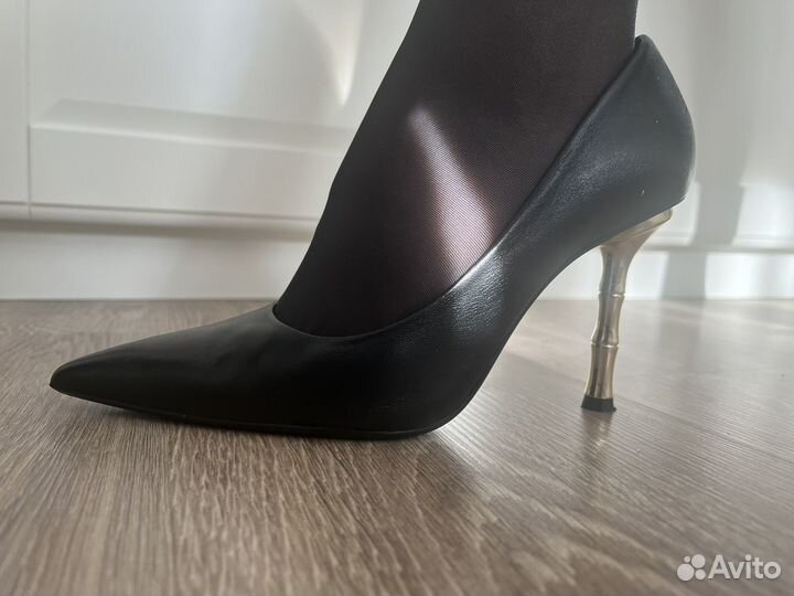 Туфли zara женские 36 р натуральная кожа