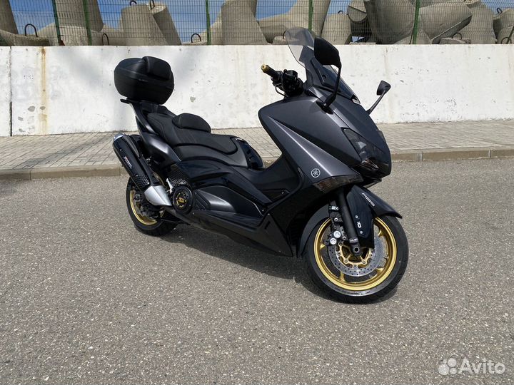 Yamaha Tmax 530