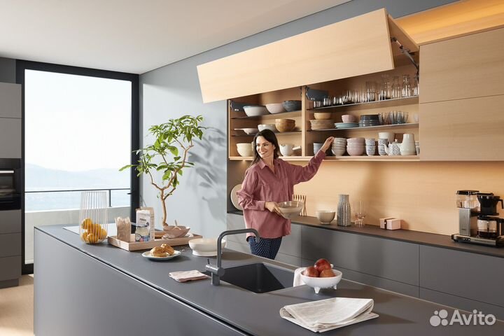 Мебельная фурнитура blum