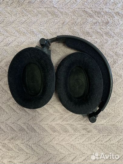 Наушники Sennheiser HD 380 Pro