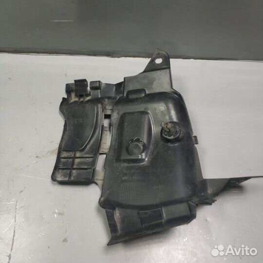 Пыльник двигателя левый Renault Sandero 2 K7M812