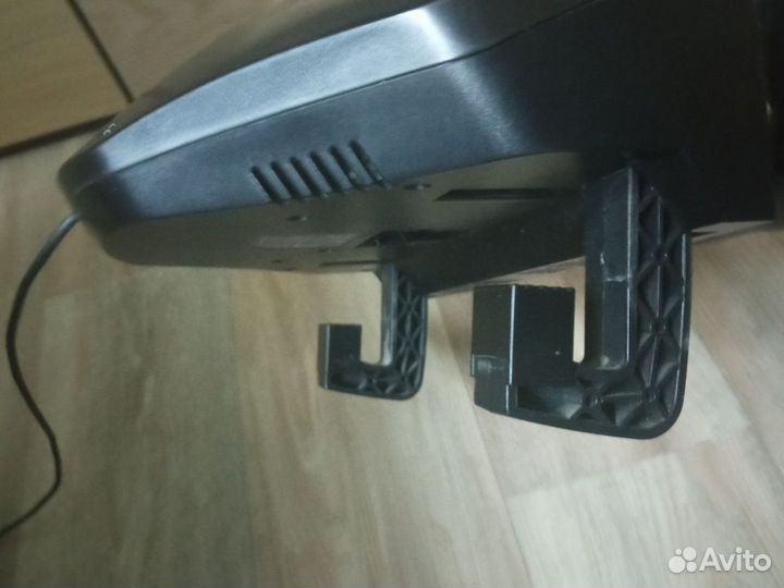 Игровой руль Logitech Wingman Formula (почти момо)