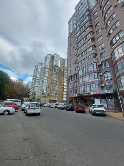 4-к. квартира, 142 м², 3/16 эт.