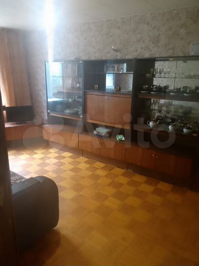 3-к. квартира, 58 м², 4/9 эт.