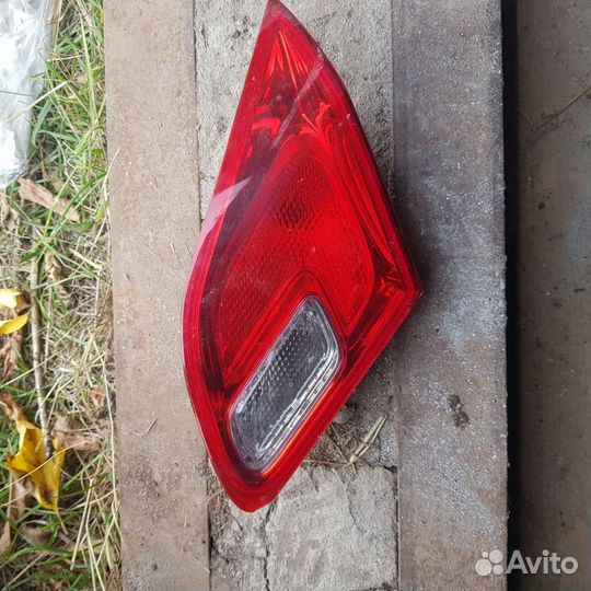 Фонарь правый внутренний opel astra j оригинал