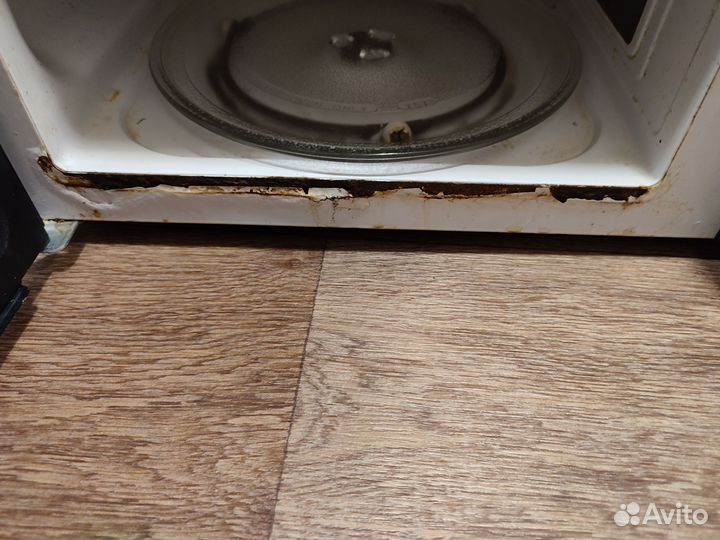 Микроволновая печь Erisson