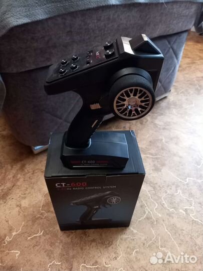 Радиоуправляемая машина на бензине