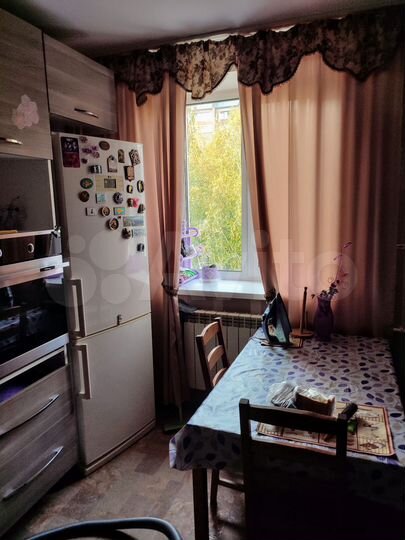 3-к. квартира, 90 м², 3/9 эт.