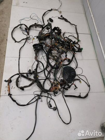 Проводка салона Renault Symbol седан K7JA700 2005