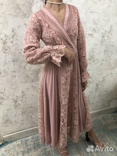 Вечернее платье