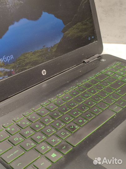 Ноутбук HP Pavilion 15-bc526ur