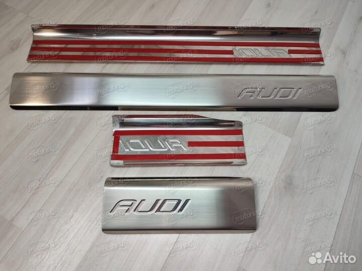 Накладки на пороги Audi A3 2003-2013 (новые)