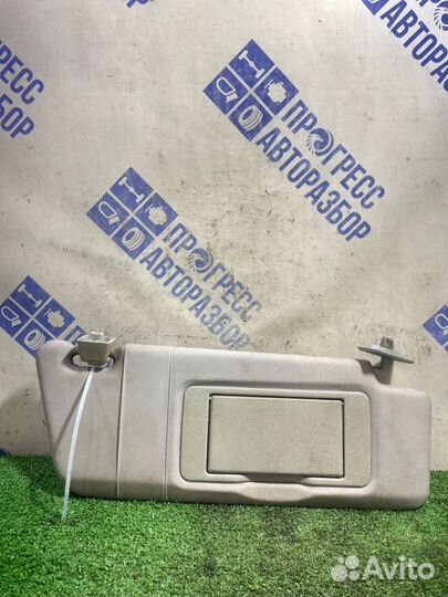 Козырек солнцезащитный правый Mercedes-Benz Clk