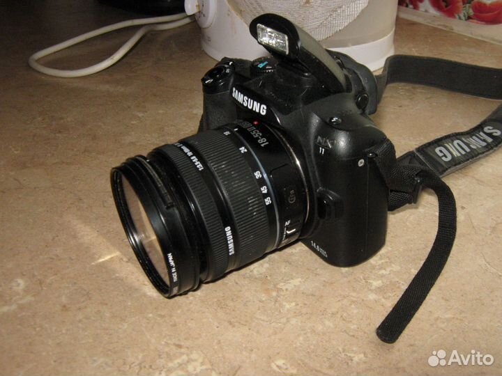 Продам фотоаппарат samsung NX11