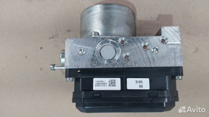 Блок абс Ниссан Лиф азэо Леаф азе0 Nissan Leaf Aze