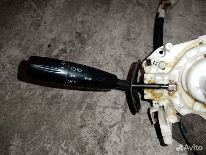 Переключатель подрулевой на Киа Спортадж 03г