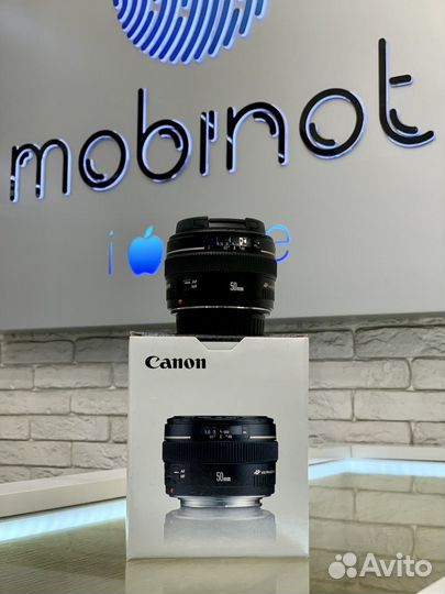 Canon EF 50mm F/1.4 USM