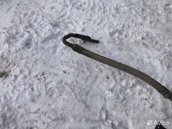 Трубка гидроусилителя Рено Дастер