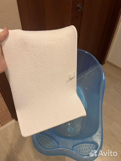 Ванночка для купания с горкой