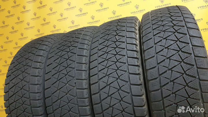 Bridgestone Blizzak DM-V2 215/70 R16 100Q