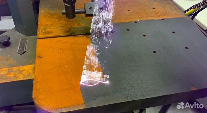 Лазерная чистка металла