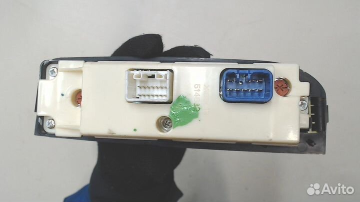 Кнопка стеклоподъемника Hummer H3, 2006