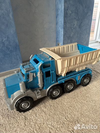 Машинка грузовая