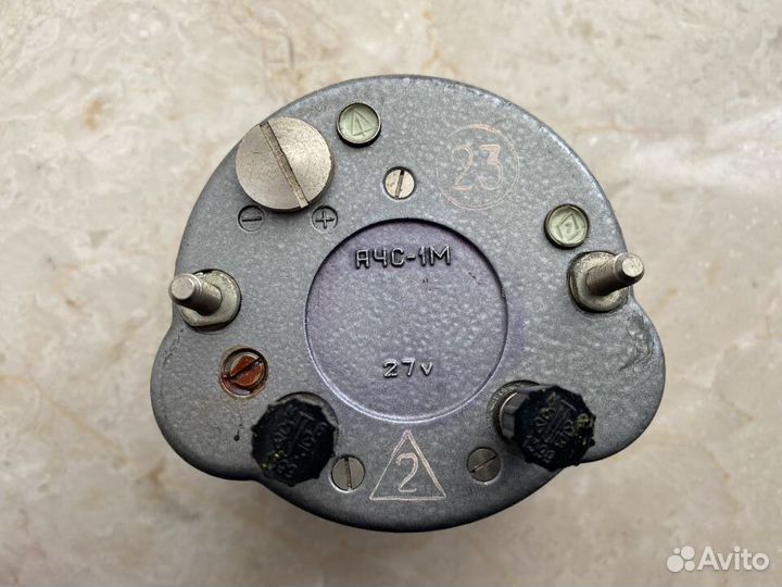 Часы авиационные ачс-1М. Рабочие под пломбами