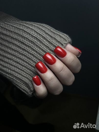 Маникюр наращивание ногтей педикюр