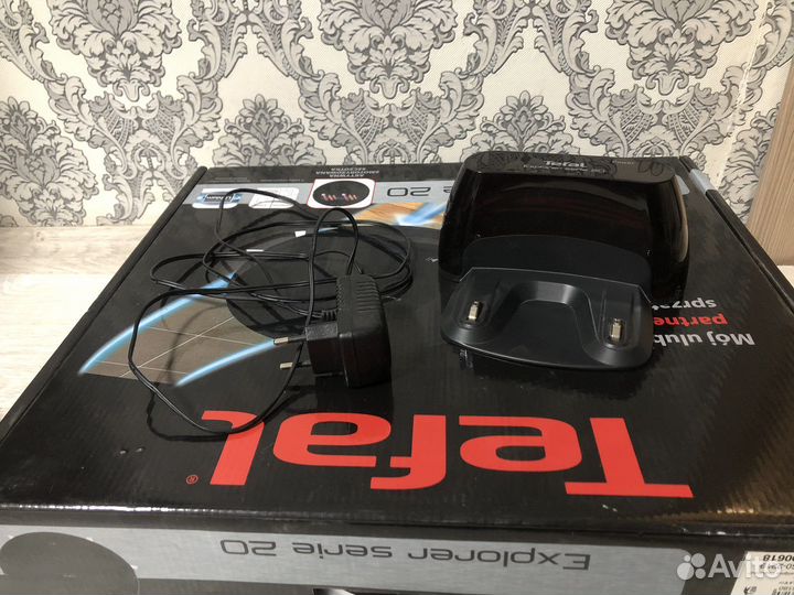 Зарядная станция для робота-пылесоса Tefal