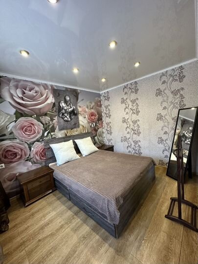 2-к. квартира, 54 м², 1/9 эт.