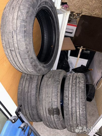 Pirelli Carrier 215/60 R17