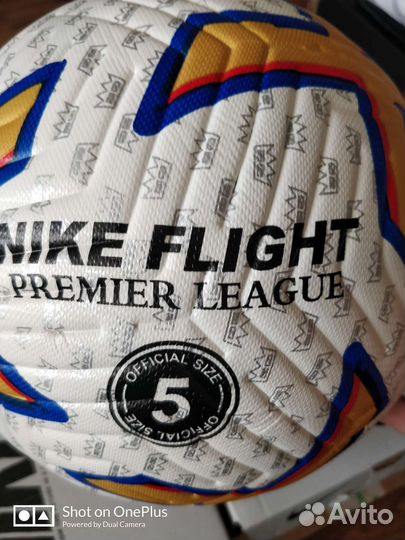 Футбольный мяч Nike Flight