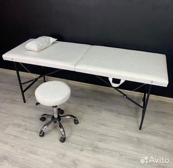 Кушетка, Массажный стол