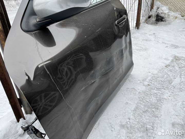 Дверь nissan juke