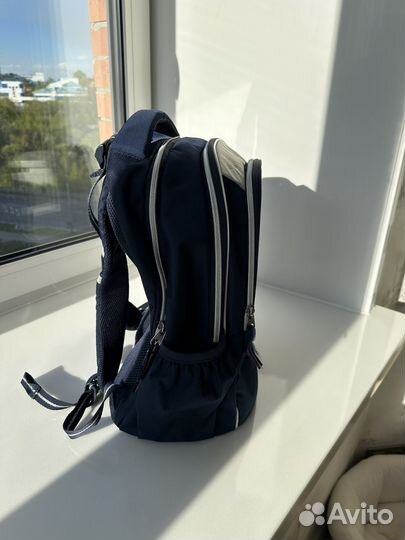 Продам школьный рюкзак