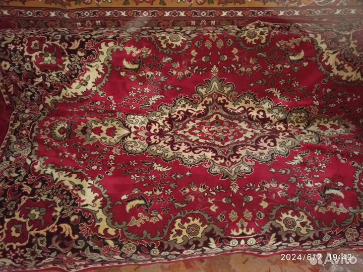 Покрывало на диван и на два кресла