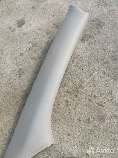 Обшивка стойки правая Chevrolet cruze J300