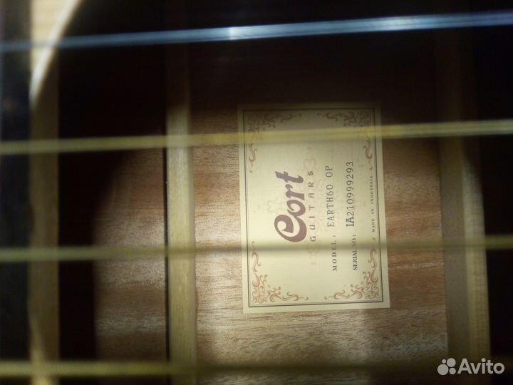 Акустическая гитара cort