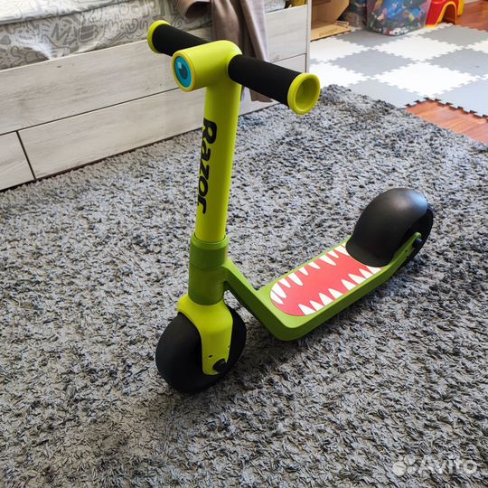 Самокат детский