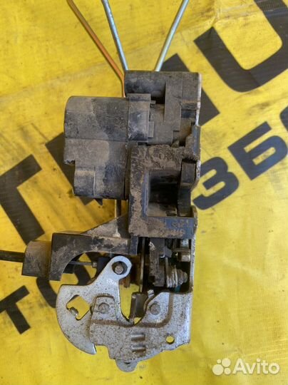 Замок передней правой двери Chery M11