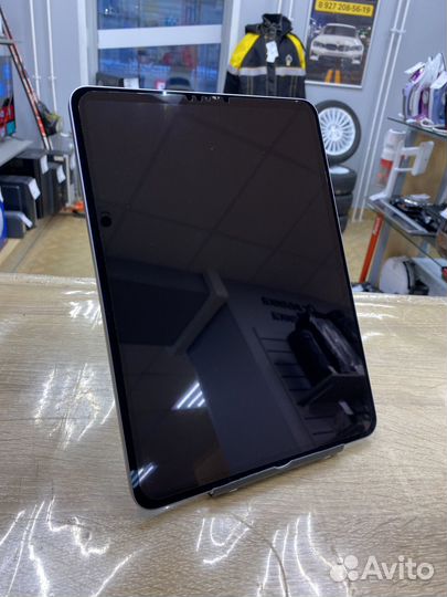 Apple iPad Pro 11 M2 (2022) 256Гб
