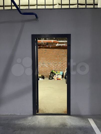 Машиноместо, 13 м²