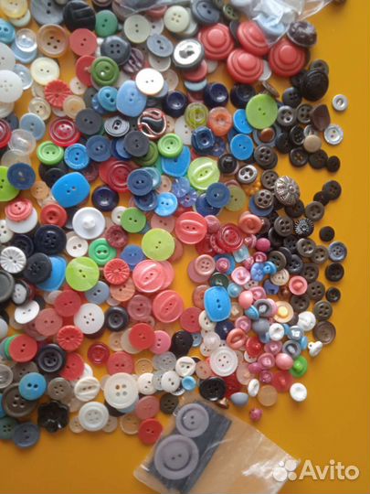 Пуговицы