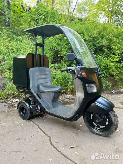 Скутер Honda Gyro Canopy