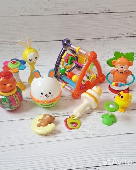 Детские развивающие игрушки пакетом