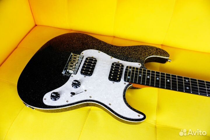 Электрогитара JET JS-500 (Стратокастер)