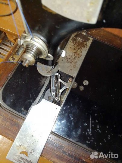 Швейная машинка ручная